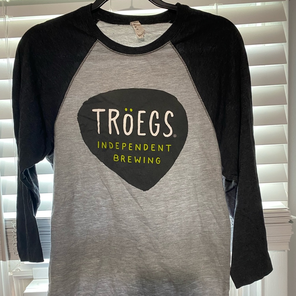 3/4 sleeve brewery shirt